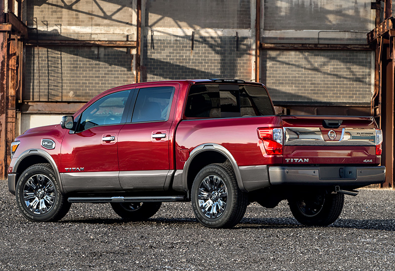 2017 Nissan Titan 5.6 Platinum Reserve