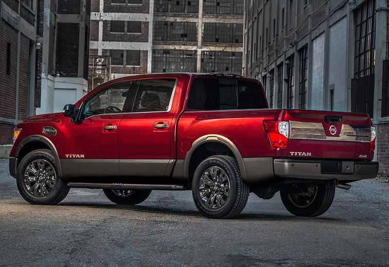 2017 Nissan Titan 5.6 Platinum Reserve