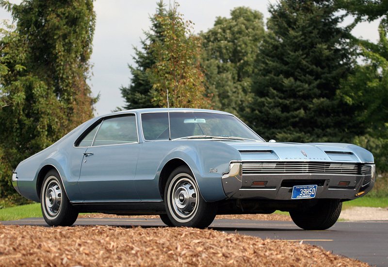 1966 Oldsmobile Toronado