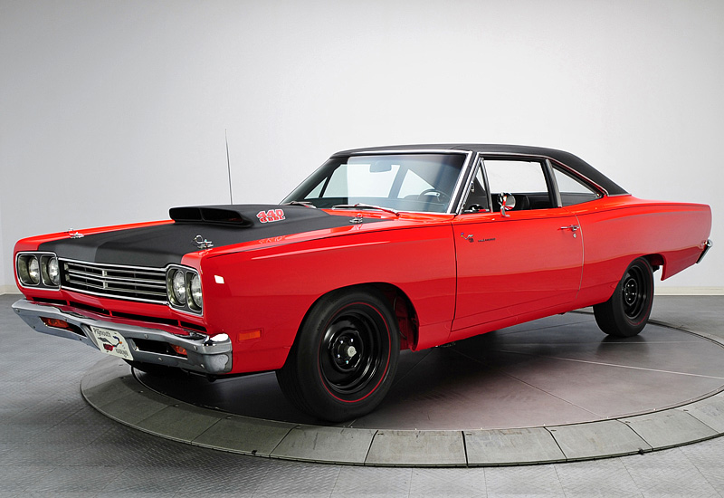 1969 Plymouth Road Runner 440+6 Coupe