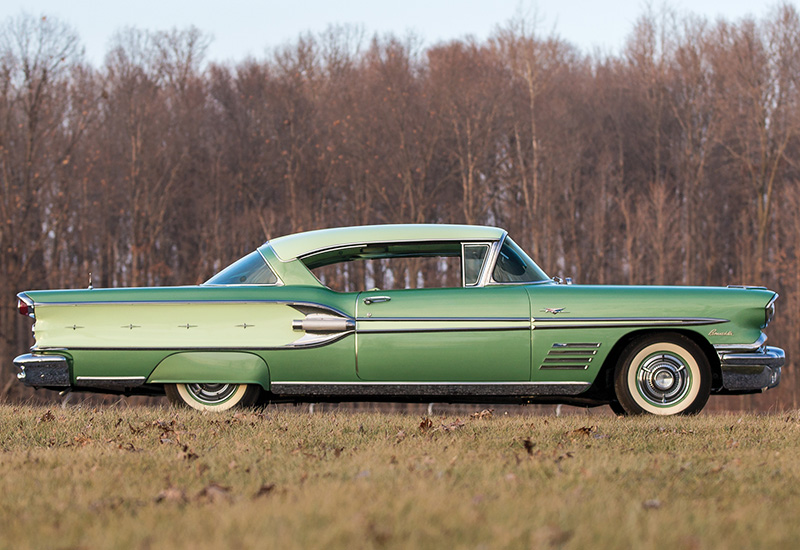 1958 Pontiac Bonneville Custom Sport Coupe