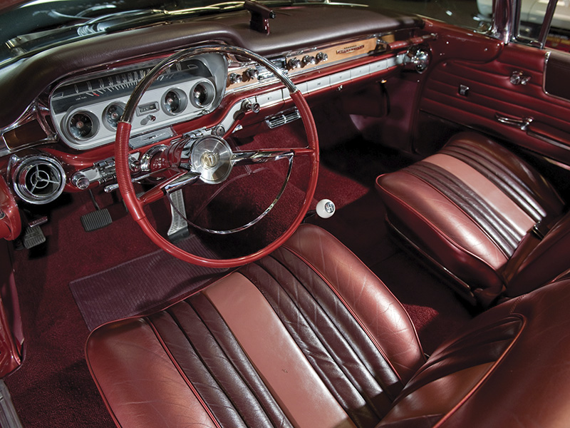 1960 Pontiac Bonneville Convertible Coupe