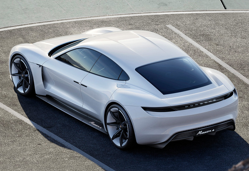 2015 Porsche Mission E Concept