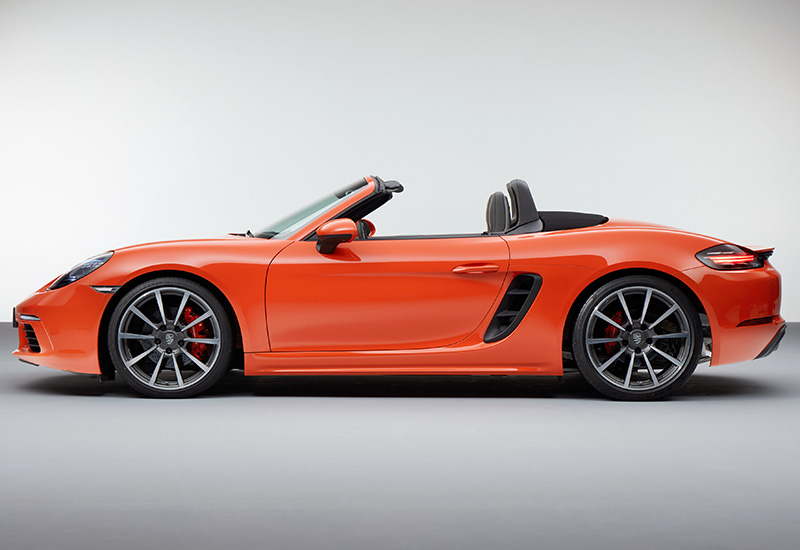 2017 Porsche 718 Boxster S (982)