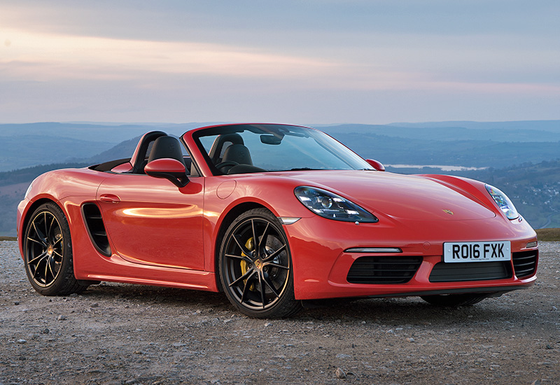 2017 Porsche 718 Boxster S (982)