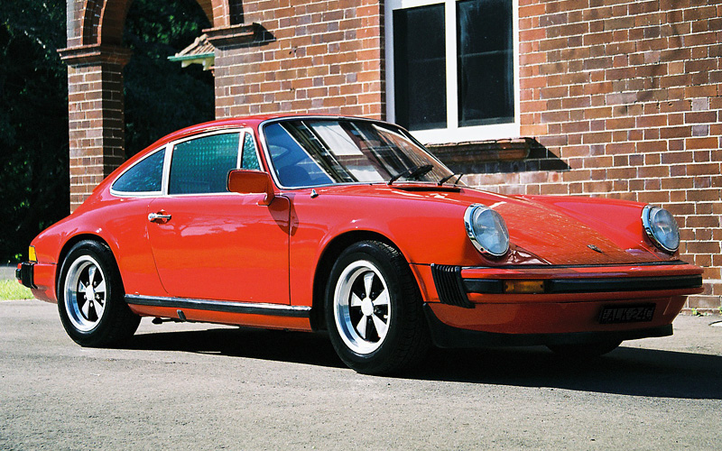 1976 Porsche 911 Carrera  Coupe (911) - price and specifications