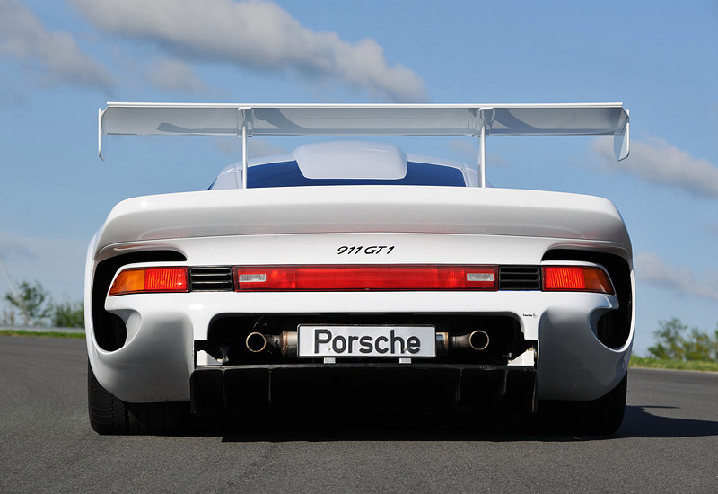 1996 Porsche 911 GT1 (993) Road car