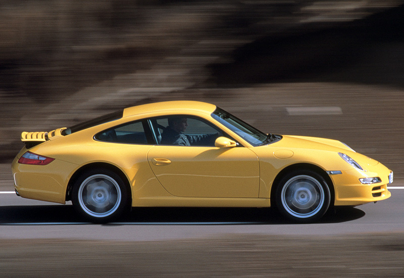 2005 Porsche 911 Carrera Coupe (997)