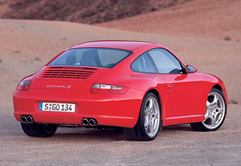 2005 Porsche 911 Carrera S Coupe (997)