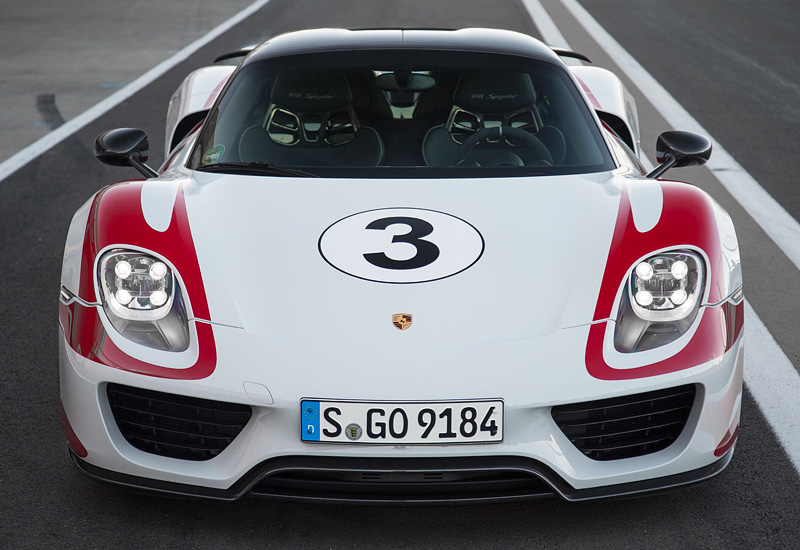 2014 Porsche 918 Spyder Weissach Package