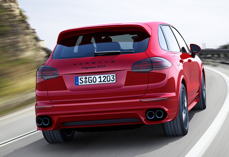 2015 Porsche Cayenne GTS (958)