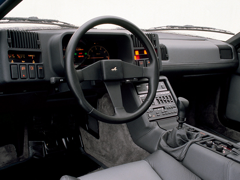 1985 Renault Alpine GTA V6 Turbo