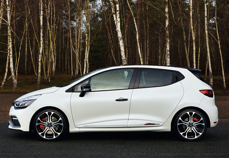 2015 Renault Clio RS 220 Trophy