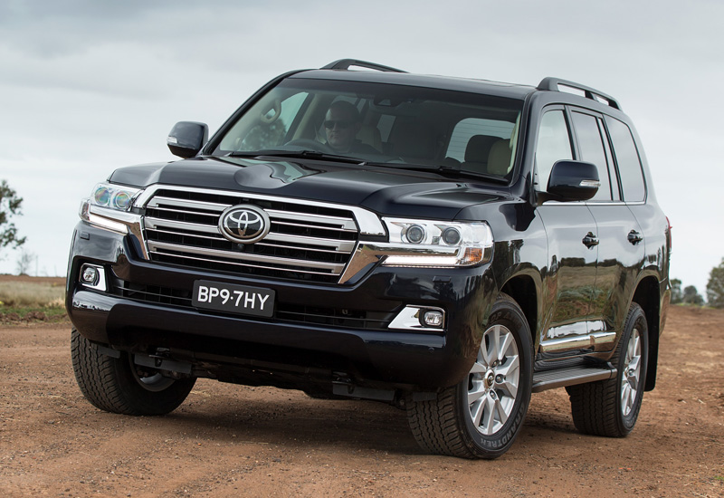 2016 Toyota Land Cruiser 200