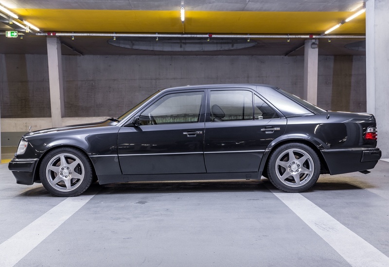 1994 Mercedes-Benz E60 AMG Limited Edition (W124)