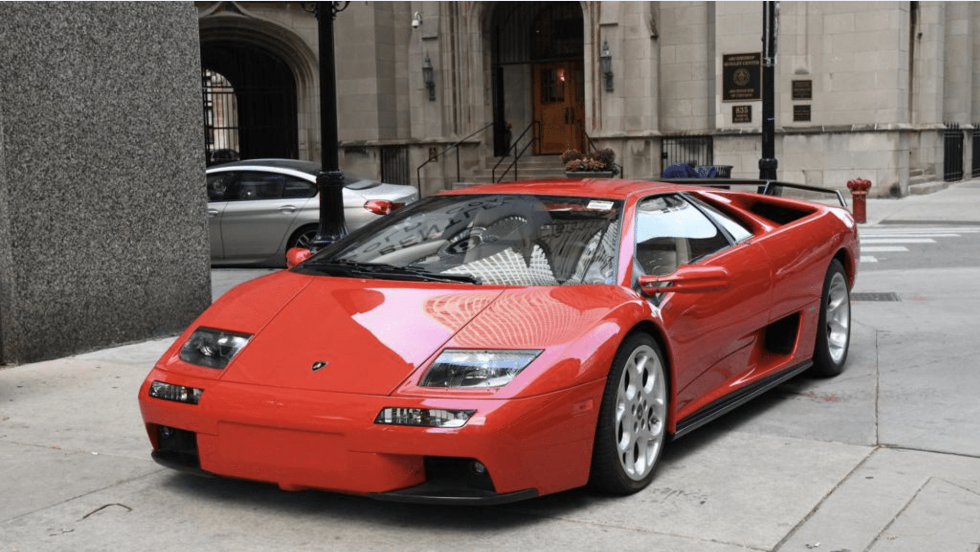 Lamborghini Diablo VT – 202 mph (325 km/h)