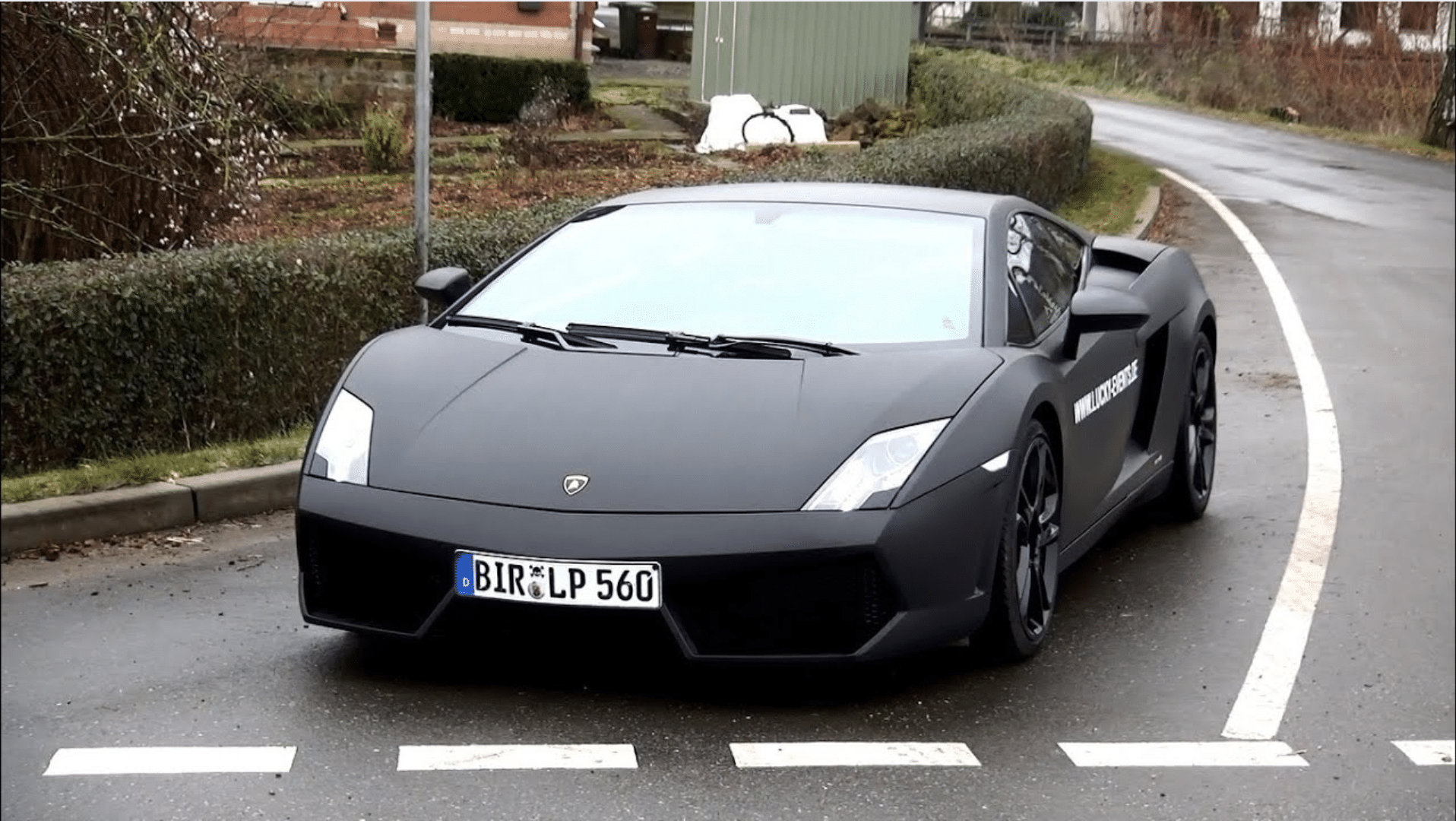 Lamborghini Gallardo LP 560-4 – 202 mph (325 km/h)