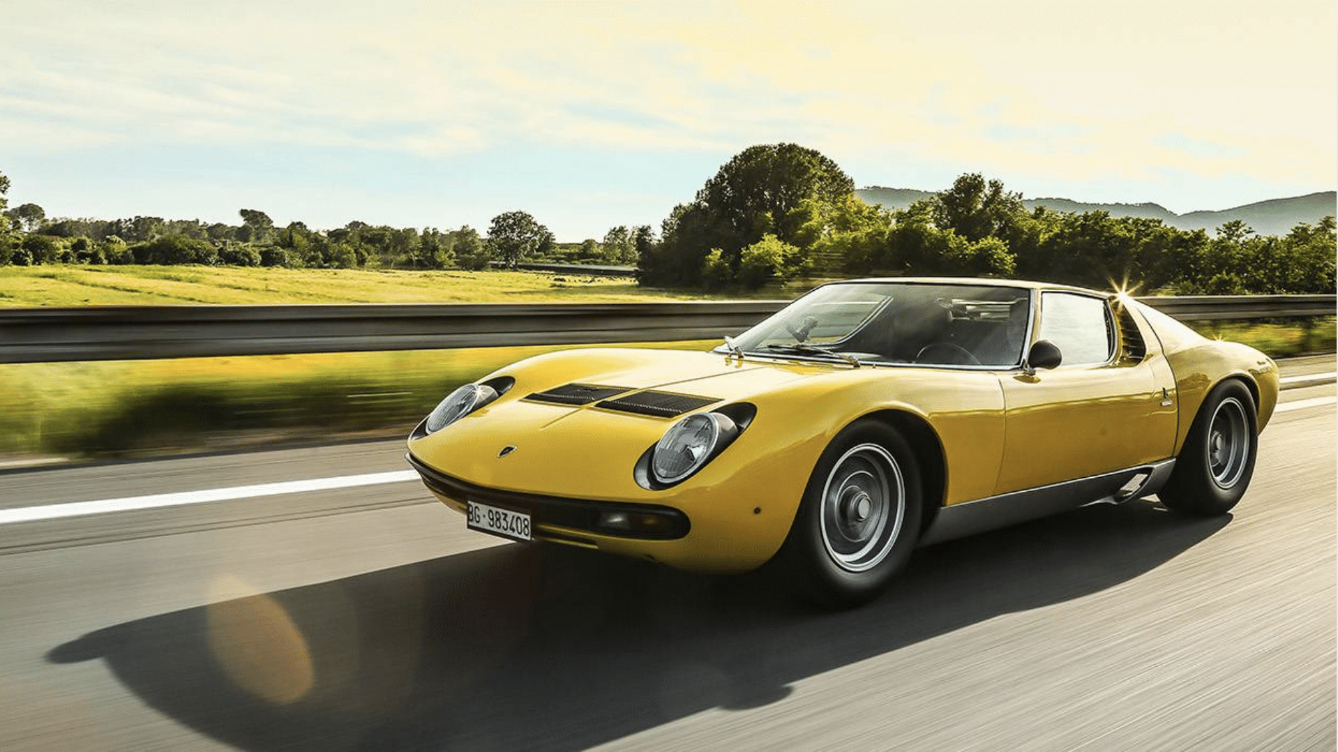 Lamborghini Miura SV – 186 mph (299 km/h)