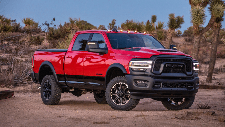 how much does a ram 2500 weigh