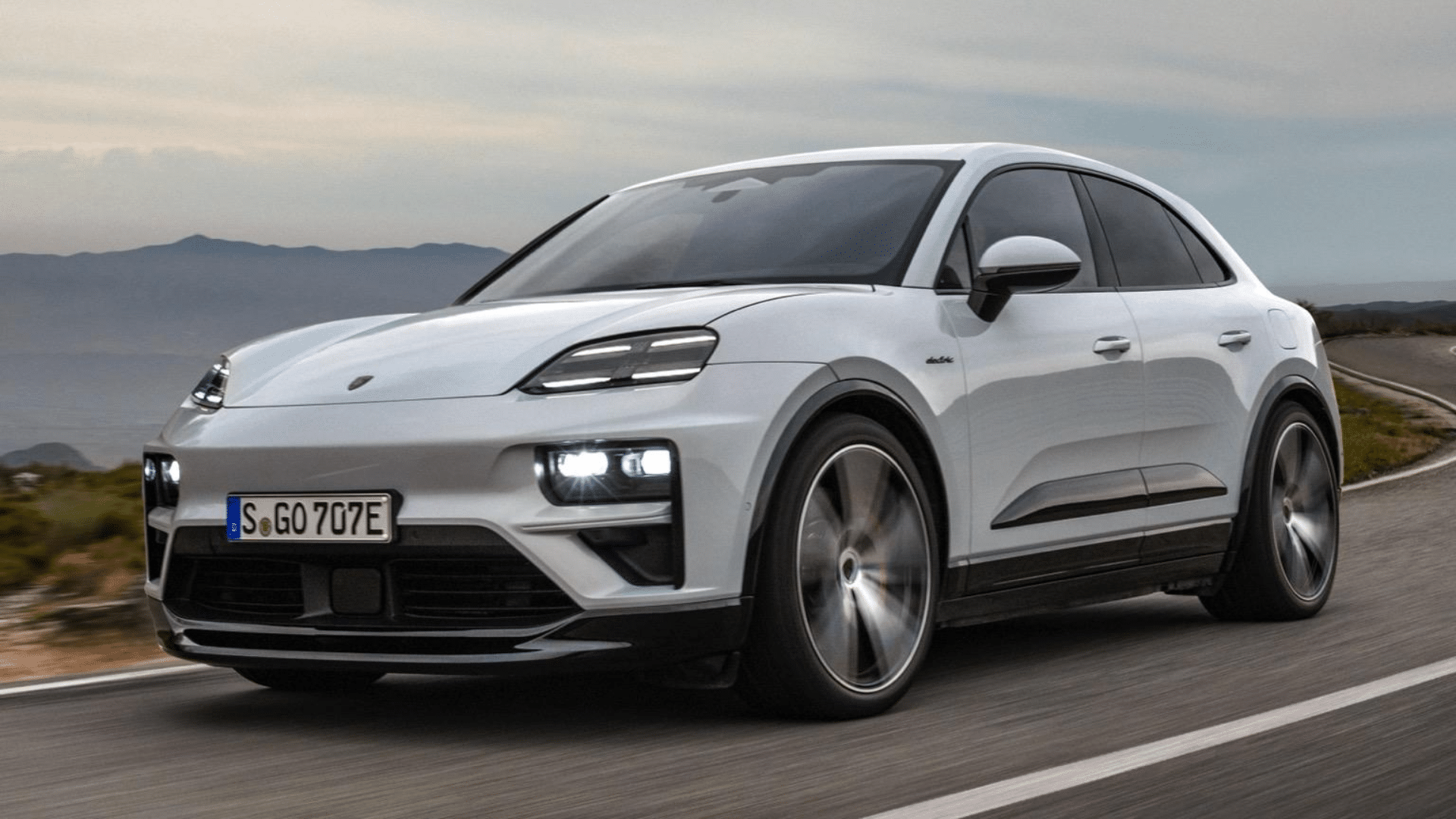Key Features of the Porsche Macan 4 Electric