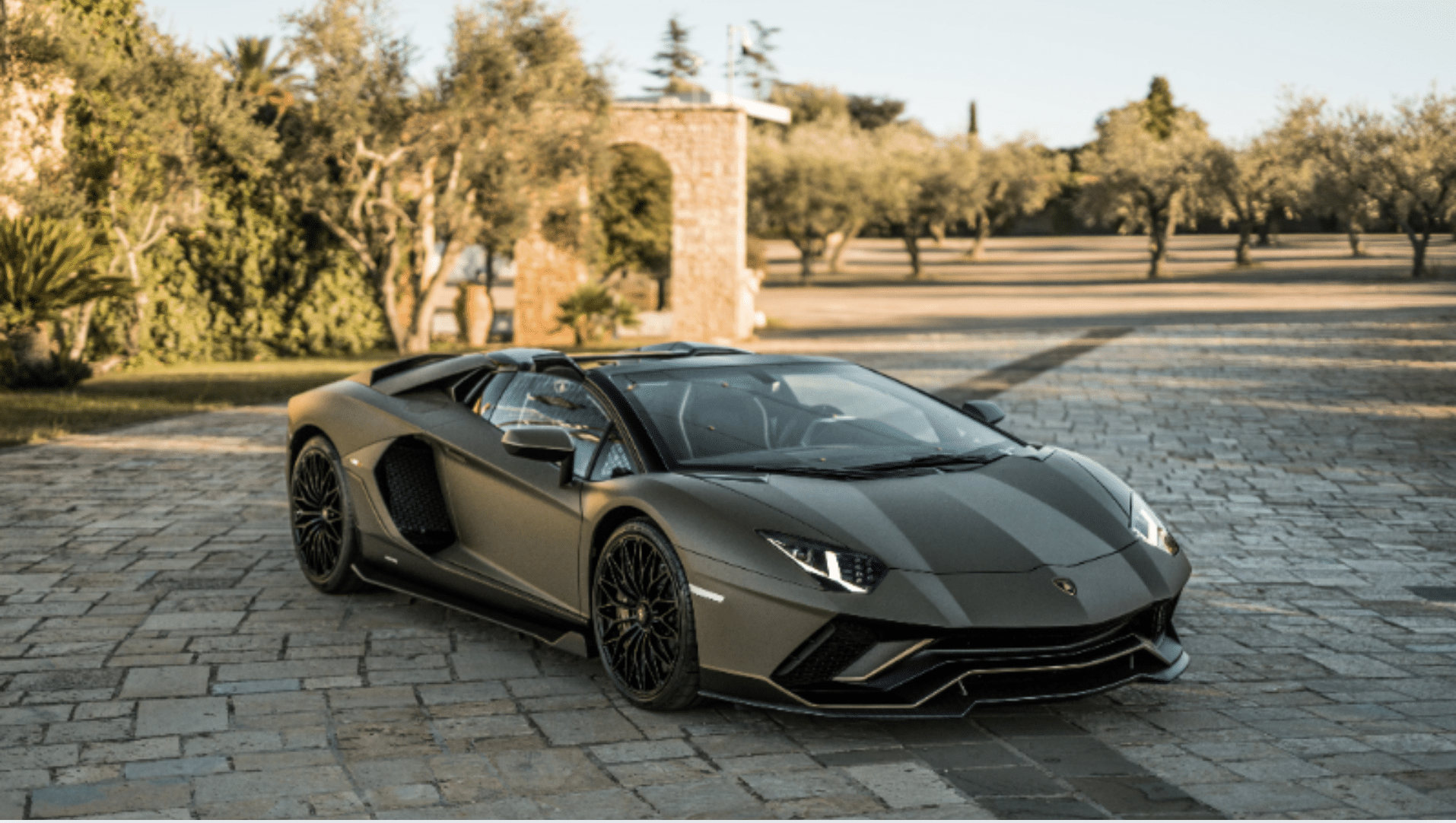 Lamborghini Aventador