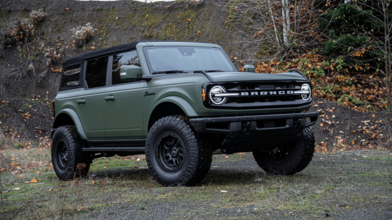 dark green bronco